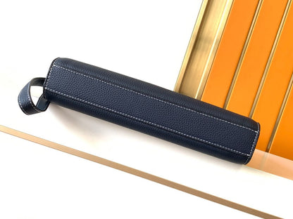 Hermes men’s pouch bag, luxurious leather