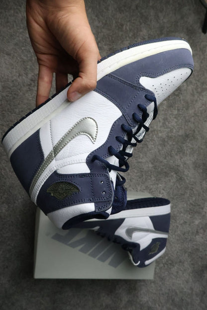 Air Jordan 1 Midnight Navy