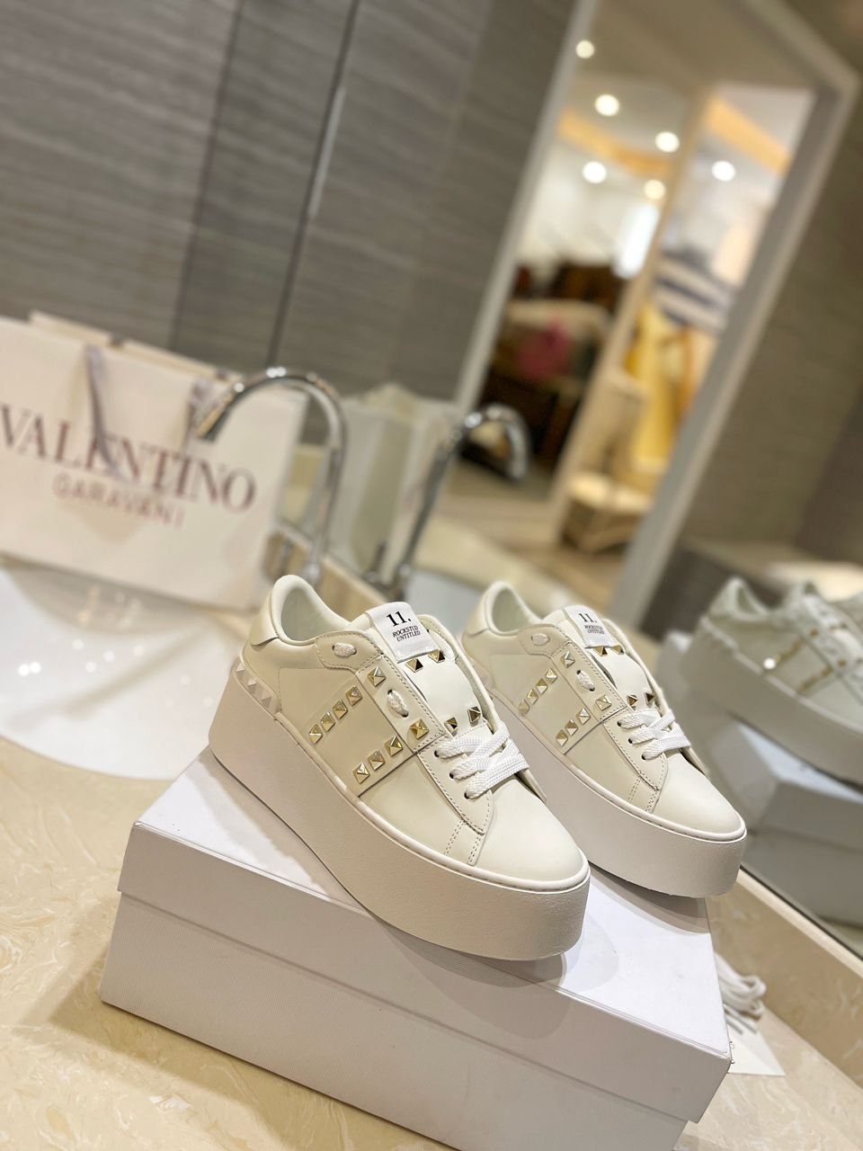 Valentino Garavani Rockstud White/Gold Leather Flatform
