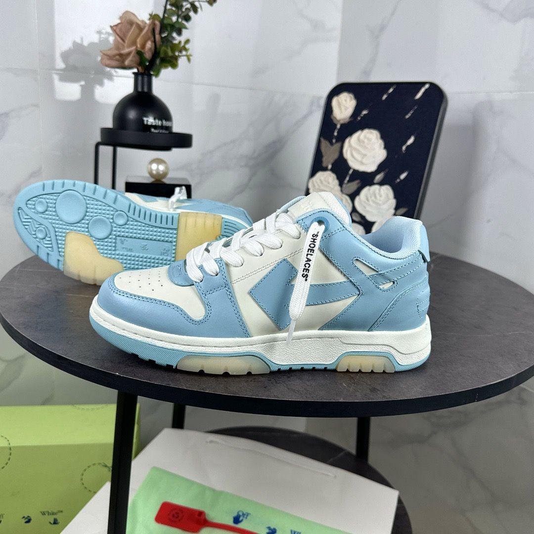 Off-White Out-of-Office Light Blue