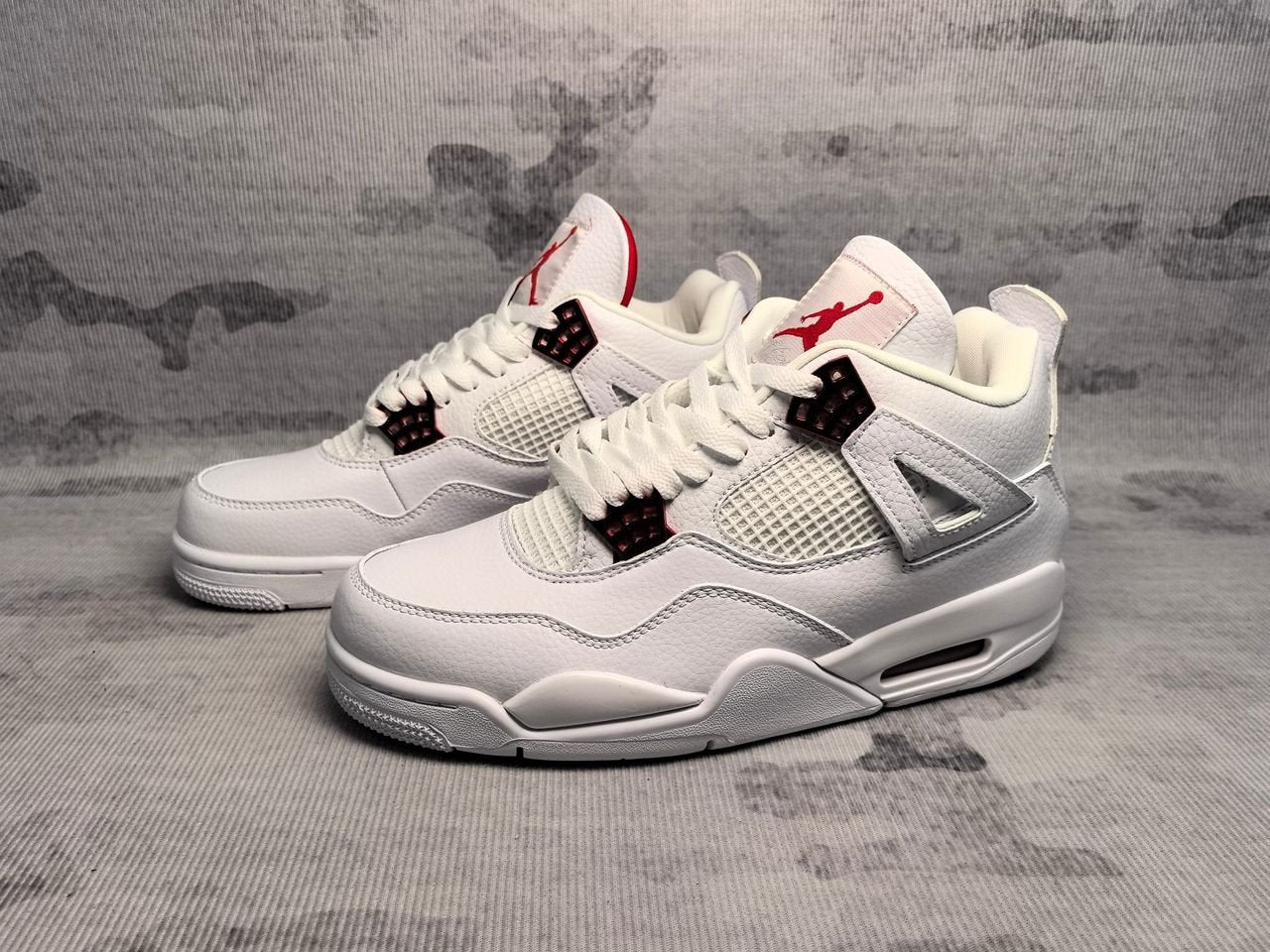 Air Jordan 4 Retro White/Red
