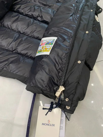 Moncler Down Jakna Black / Crna