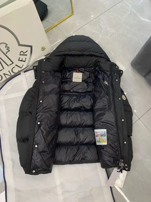 Moncler Down Jakna Black / Crna