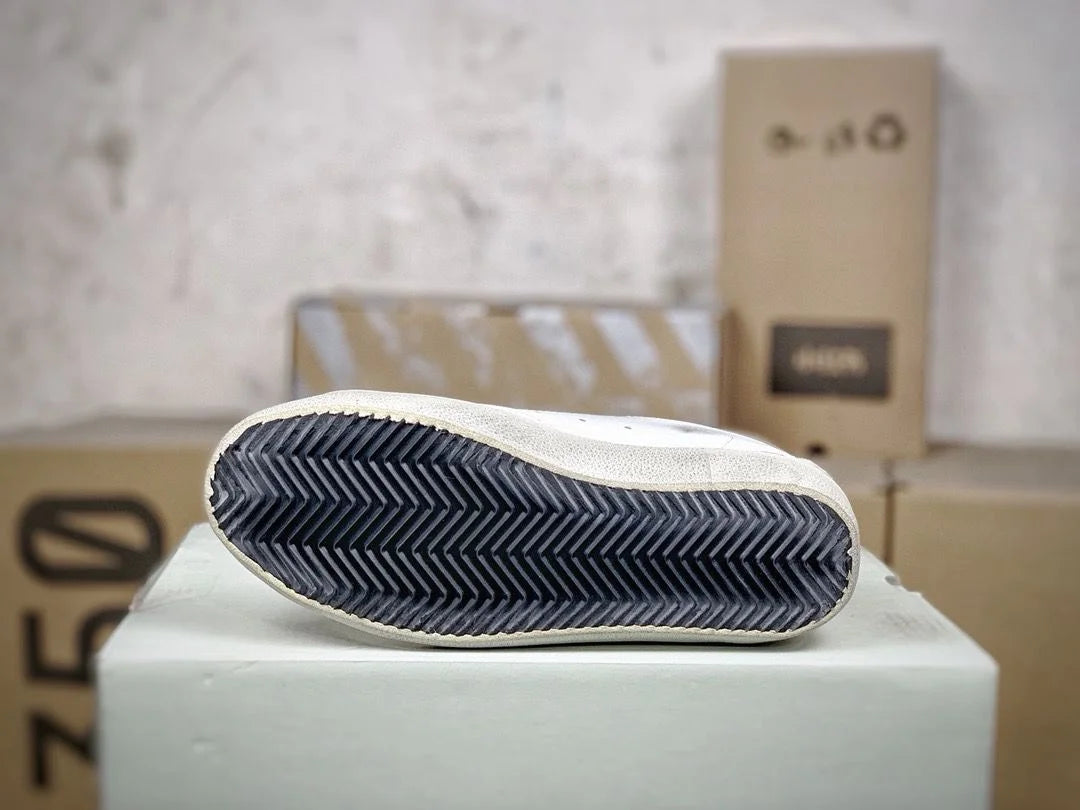 Golden Goose Super-Star “White Silver”