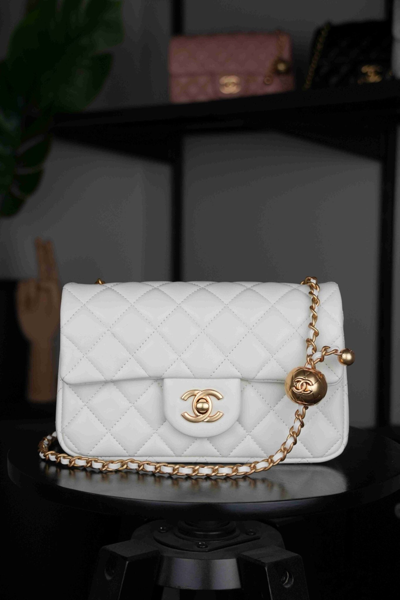 CHANEL MINI FLAP BAG WHITE