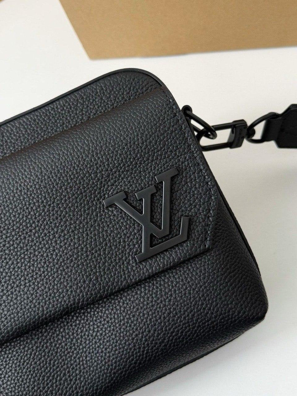 Louis Vuitton Noir Leather Pilot Wearable Wallet