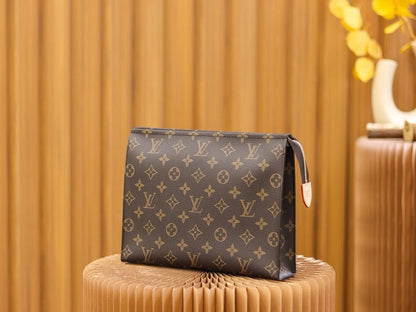 Louis Vuitton Toiletry Pouch 26 Monogram Brown